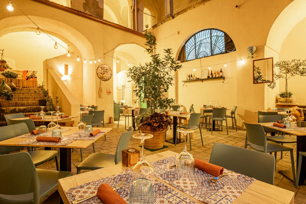 Chiosco del 1300 - sala estiva- Scirocco Bistrot - Ristorante a Gaeta