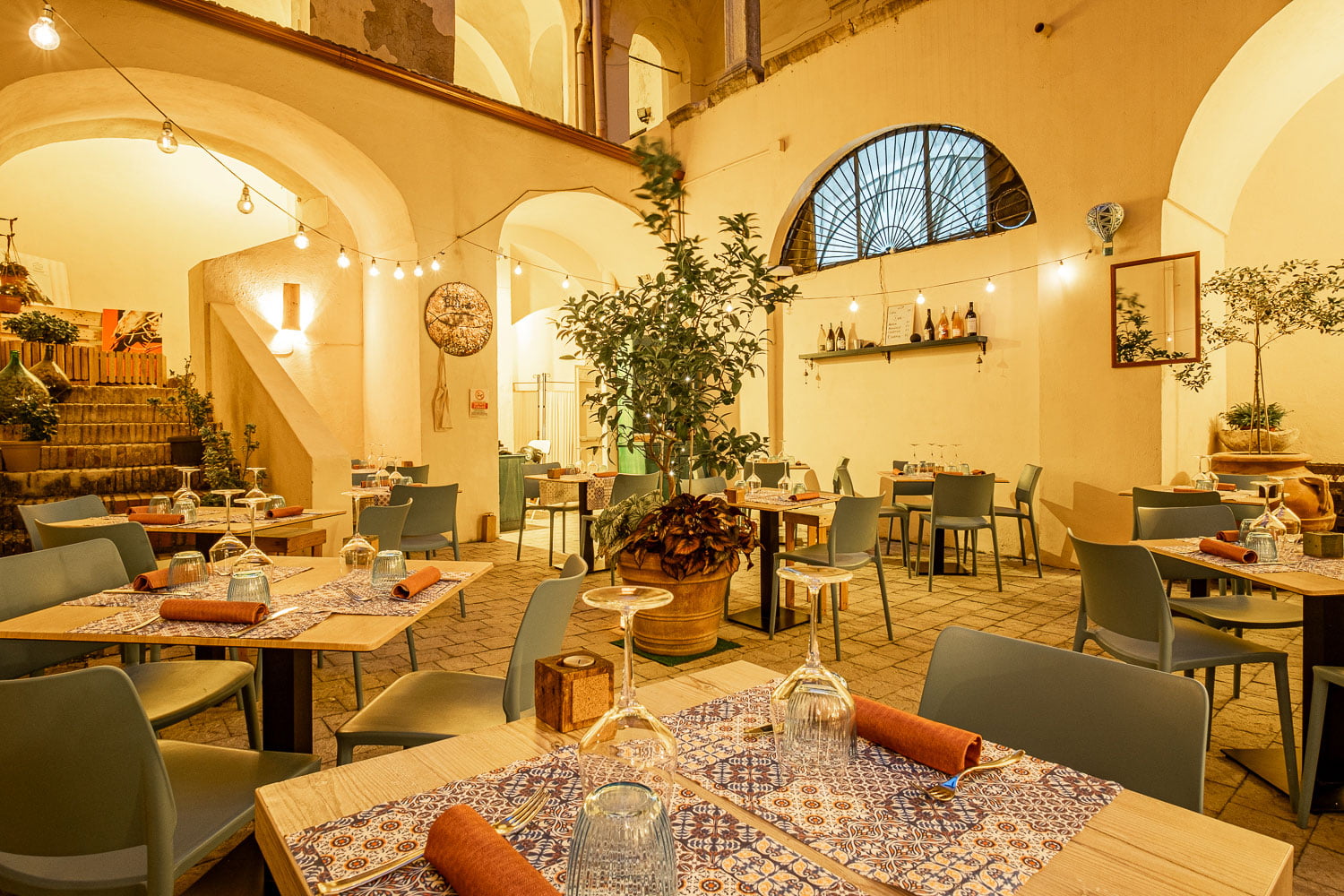 Chiosco del 1300 - sala estiva- Scirocco Bistrot - Ristorante a Gaeta