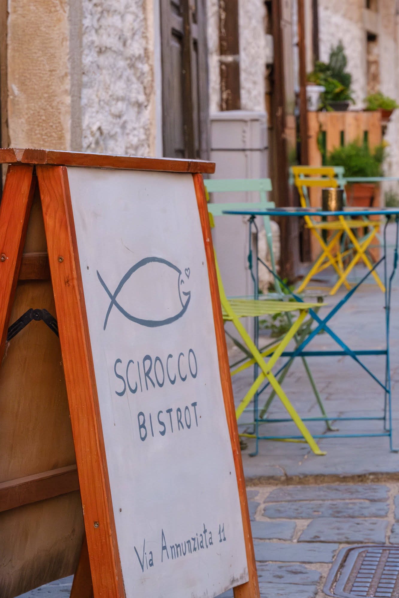 Via Annunciata Gaeta Medievale - Scirocco Bistrot - Ristorante a Gaeta
